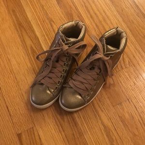 Steve Madden sneakers